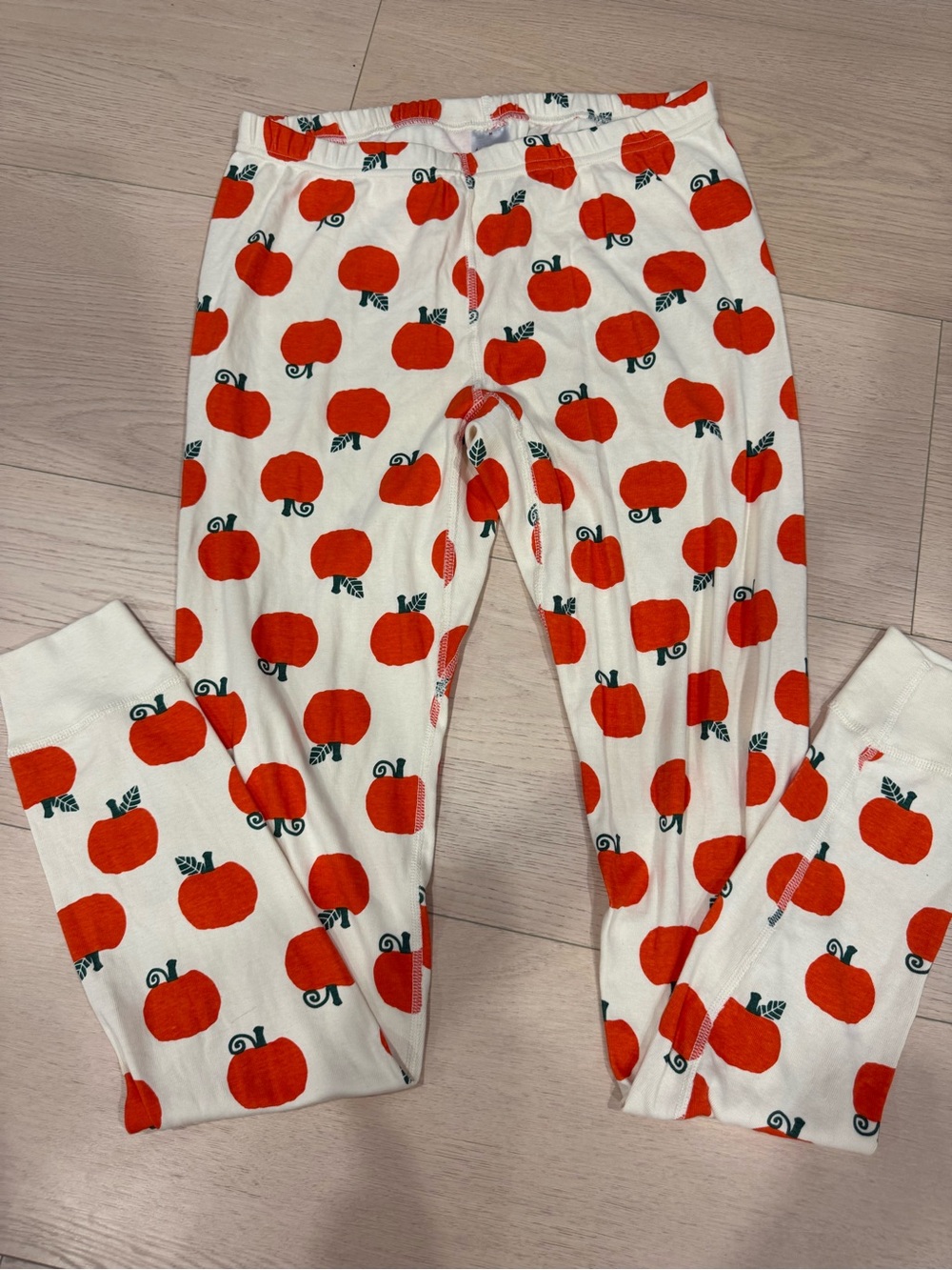 Hanna Andersson White with Orange Pumpkin Print Pajama Pants | Medium